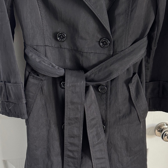 Kate Spade Elegant Black Trench Coat - Picture 4 of 6